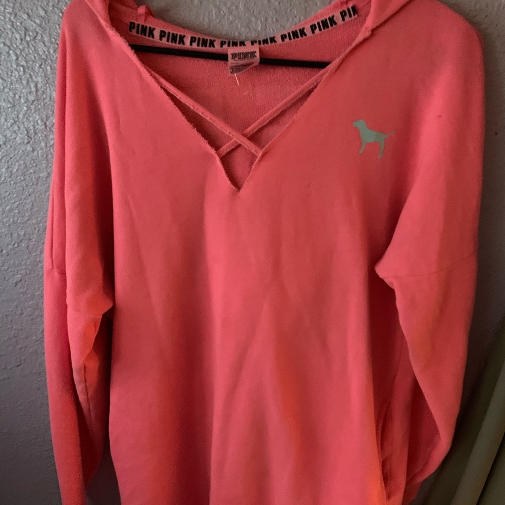 PINK - Picture 3 of 7